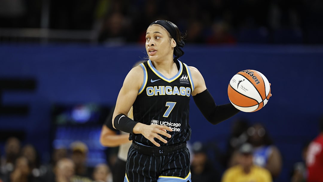 Chicago Sky, Chennedy Carter