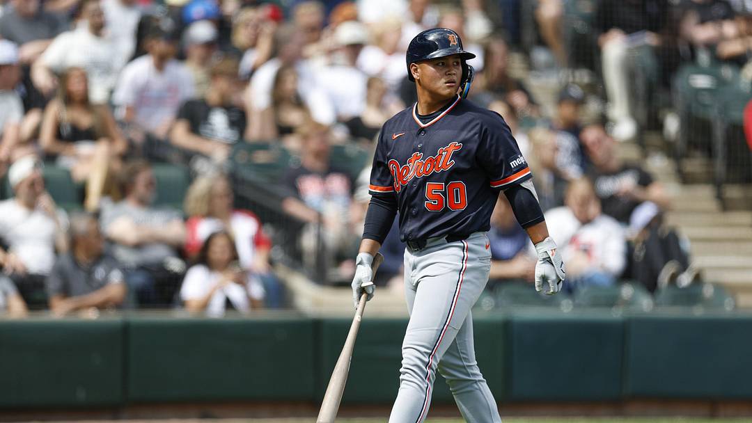 Detroit Tigers second baseman Hao-Yu Lee reacts after striking out.