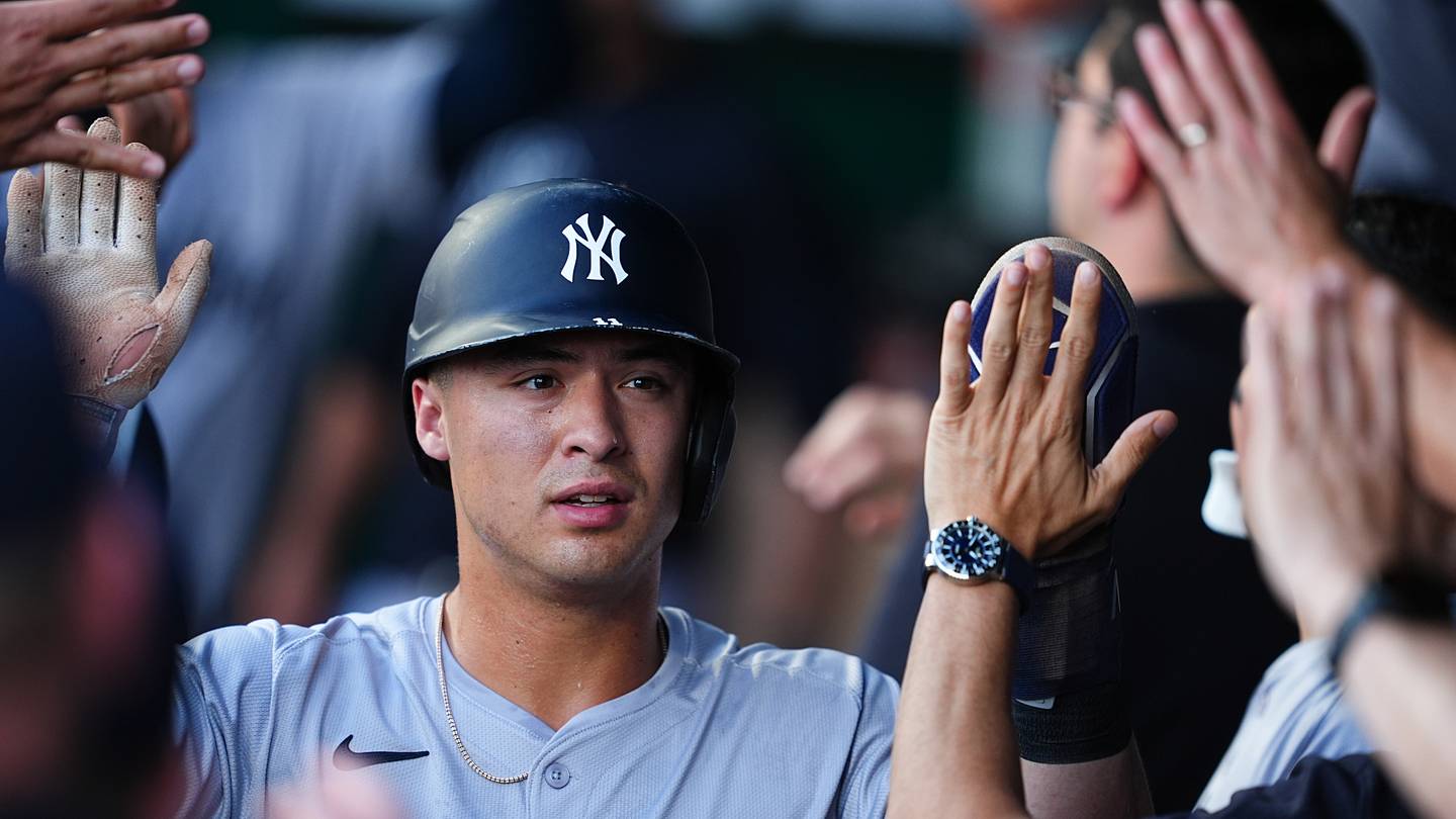 Clay Holmes meltdown halts Yankees' comeback bid after controversial Royals ejection - Vimarsana News