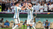 Julian Alvarez, Lionel Messi