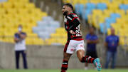 Gabi usou as redes sociais para tirar onda com arquirrival