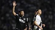 Botafogo e Vasco voltam a se enfrentar pelo Brasileirão