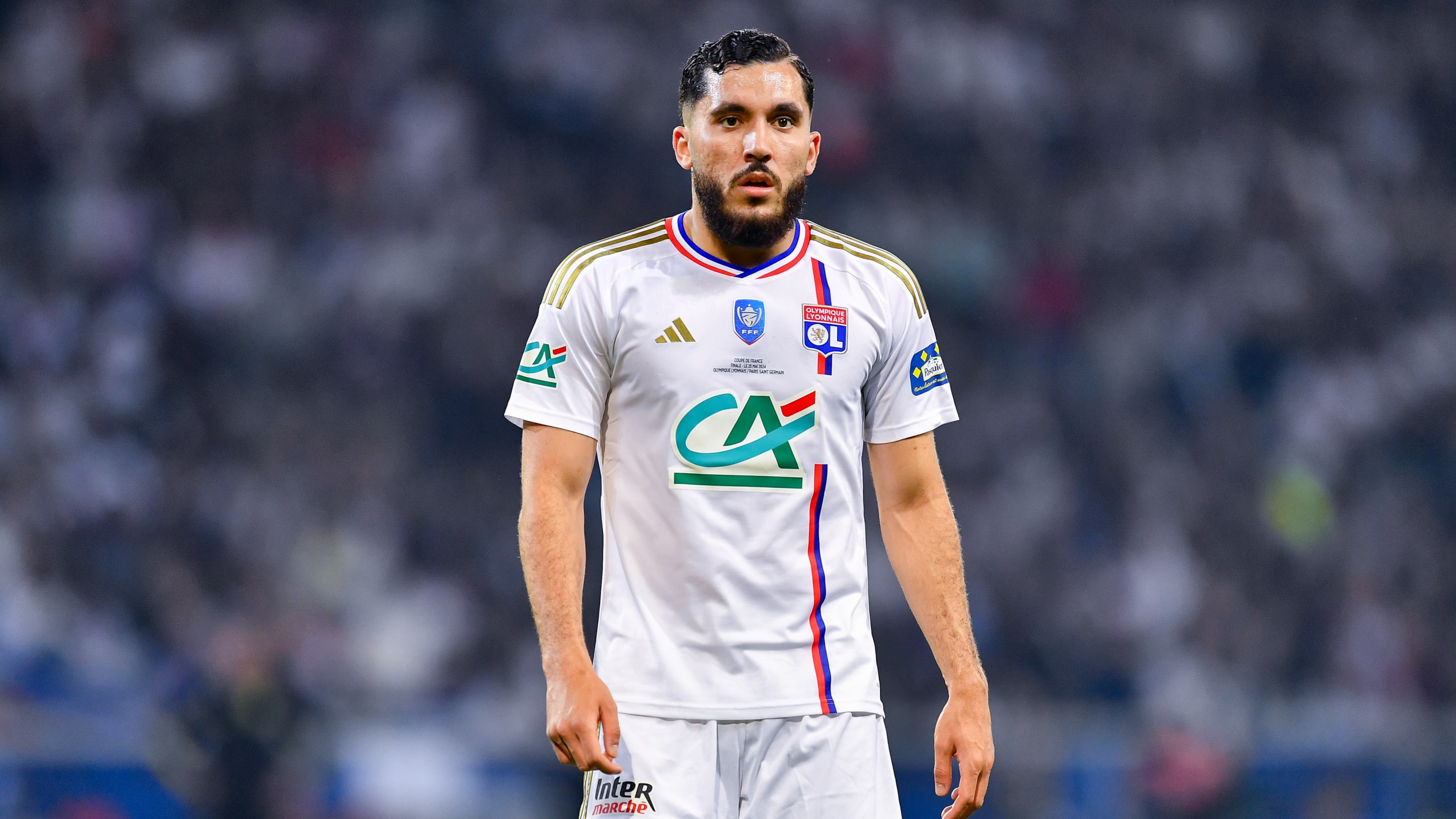 Mercato : Le directeur sportif de l'OL fait une grande annonce sur l'avenir de Rayan Cherki