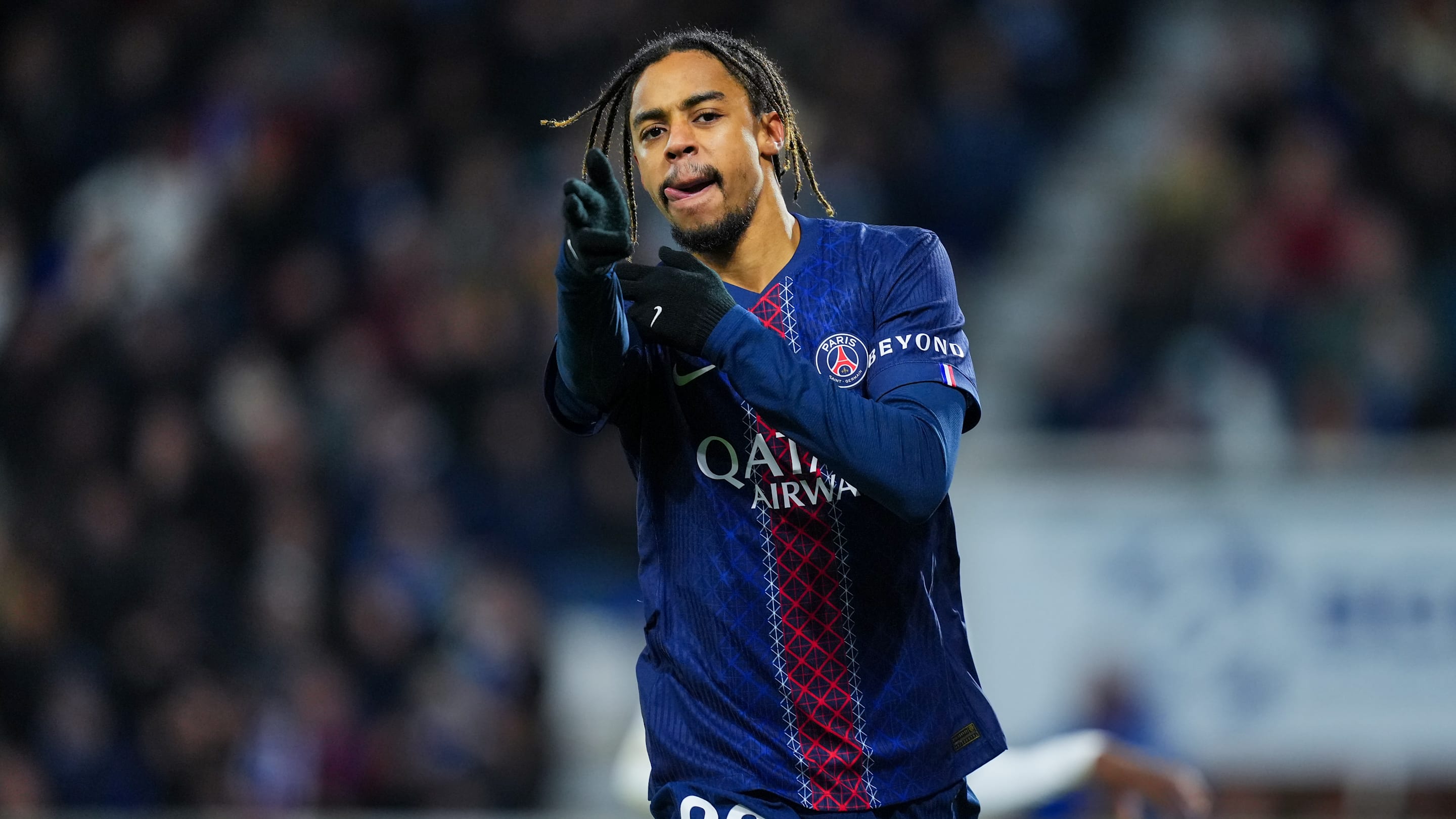 OFFICIEL : La compo du PSG contre Strasbourg est sortie, avec Bradley Barcola titulaire