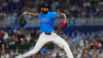 Atlanta Braves v Miami Marlins
