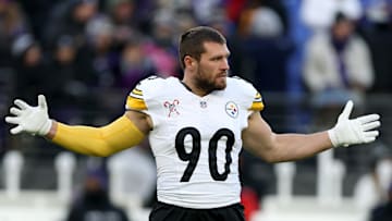 Pittsburgh Steelers v Baltimore Ravens