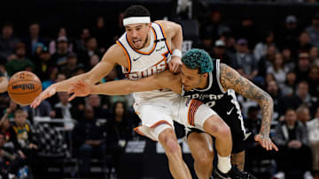 Phoenix Suns v San Antonio Spurs