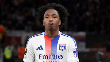 Bayern Munich target Malick Fofana in talks with Everton.