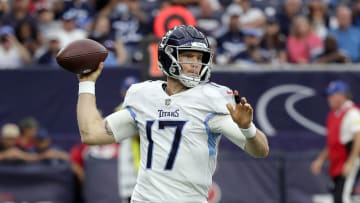 Ryan Tannehill leads the #1 seed Tennessee Titans against the Cincinnati Bengals this Saturday