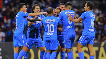 Aprovechando el mal presente de Santos Laguna y que en puerta tienen compromisos importantes, Cruz Azul podría utilizar un once diferente.