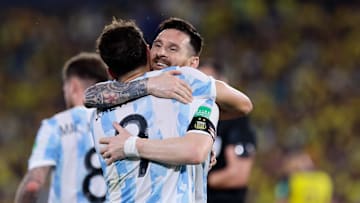 Messi celebrando