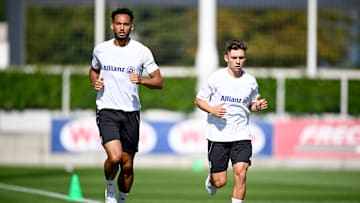 Lloyd Kelly e Francisco Conceicao Lloyd Kelly e Francisco Conceicao