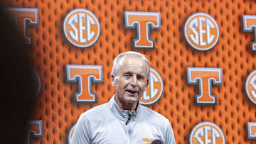 Tennessee Volunteers head coach Rick Barnes