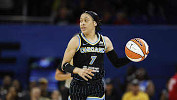 Chicago Sky, Chennedy Carter