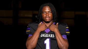 DeSoto Central’s Eric Perry Jr. was Auburn's lone commit at running back before flipping to Memphis.