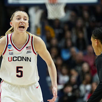 Bueckers scored 11 points in the huge win.