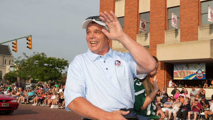 Aug 5, 2023; Canton, OH, USA; New York Jets and Indianapolis Colts former defensive lineman and