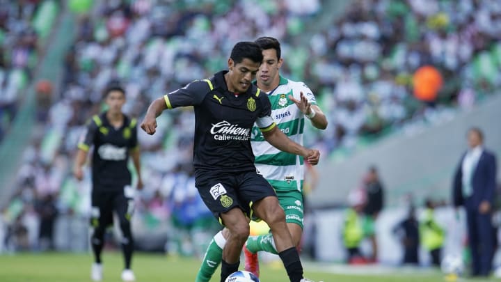 El equipo tapatío se estaría acercando a un jugador de Santos Laguna El equipo tapatío se estaría acercando a un jugador de Santos Laguna