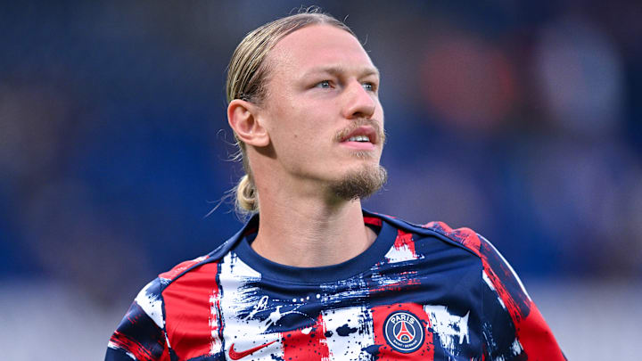 Matvey Safonov a débuté avec le PSG en Ligue des Champions.