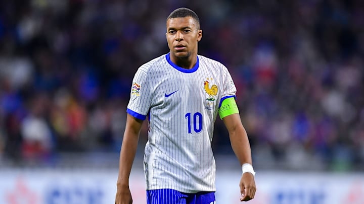 Le maillot de l'équipe de France à la Coupe du monde sera spécial. Le maillot de l'équipe de France à la Coupe du monde sera spécial.