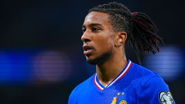 Michael Olise et la France attendent le tirage au sort du Mondial 2026. Michael Olise et la France attendent le tirage au sort du Mondial 2026.