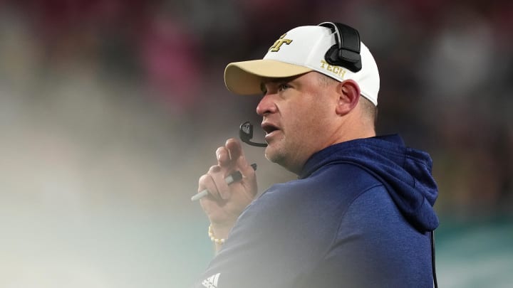 Dec 22, 2023; Tampa, FL, USA; Georgia Tech Yellow Jackets head coach Brent Key looks on during the second half of the Gasparilla Bowl against the UCF Knights at Raymond James Stadium. Mandatory Credit: Jasen Vinlove-USA TODAY Sports