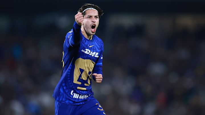 Jordan Carrillo fue el jugador del partido. Con un golazo de tiro libre, el atacante de los Pumas rompió el empate global ante Pachuca y metió a los universitarios a la gran final del Clausura 2026. Jordan Carrillo fue el jugador del partido. Con un golazo de tiro libre, el atacante de los Pumas rompió el empate global ante Pachuca y metió a los universitarios a la gran final del Clausura 2026.