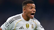 Mbappé fez os gols da primeira vitória do Real Madrid nesta Champions
