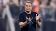 Técnico está desempregado após saída do Timão