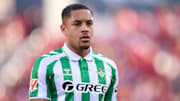 Vitor Roque está retornando ao futebol brasileiro