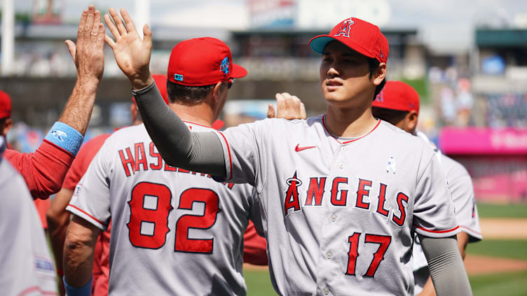 Los Angeles Angels v Kansas City Royals