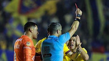Richard Sánchez fue expulsado ante Pumas UNAM
