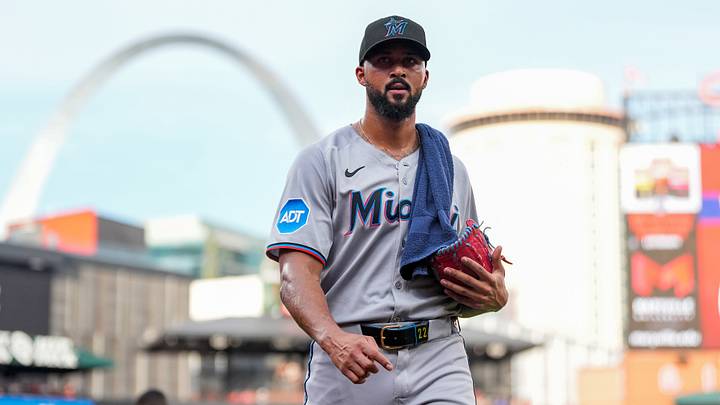 Miami Marlins v St. Louis Cardinals