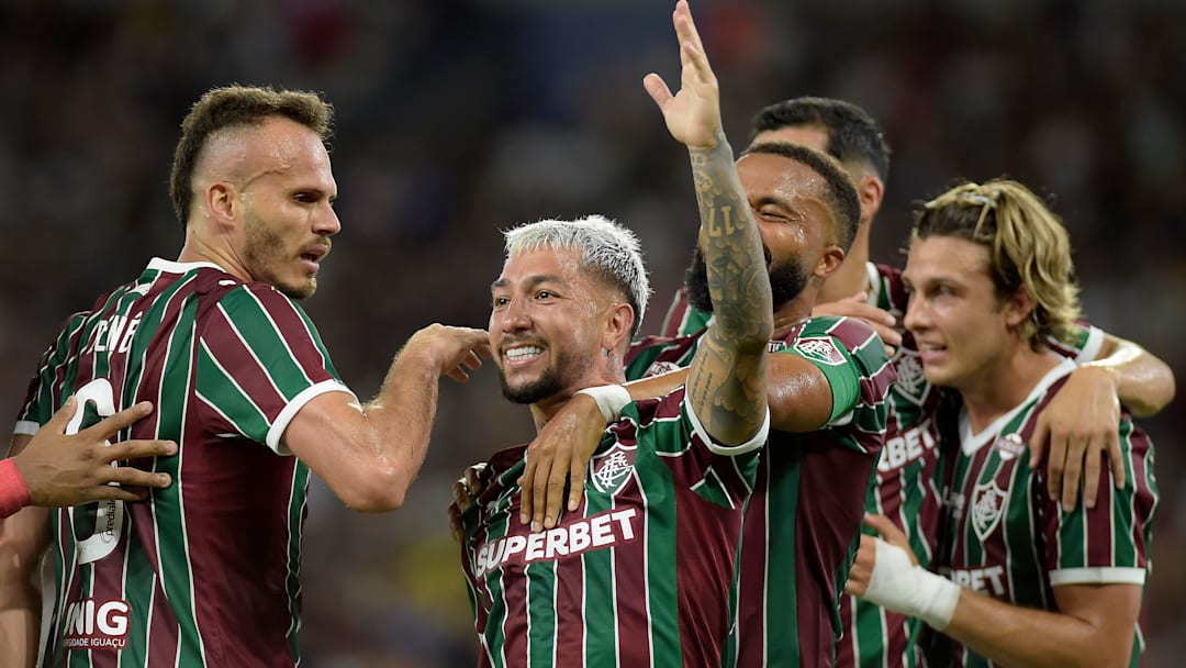 Fluminense venceu o Grêmio por 2x1 no Maracanã Fluminense venceu o Grêmio por 2x1 no Maracanã