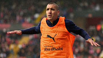 Oriol Romeu hat einen neuen Verein  Oriol Romeu hat einen neuen Verein