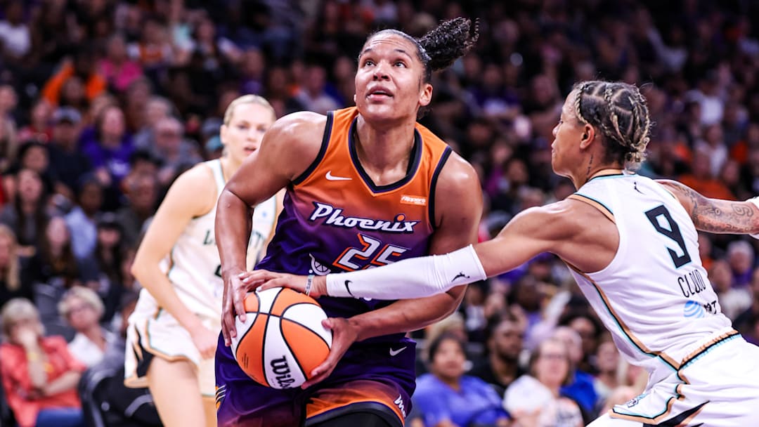 New York Liberty v Phoenix Mercury