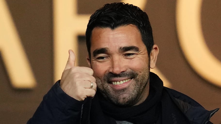 Deco made 161 appearances for Barcelona during his playing career. | IMAGO/Pressinphoto
