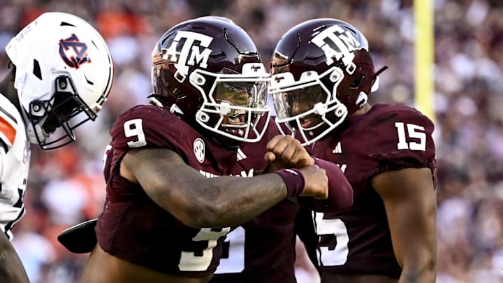 Sep 27, 2025; College Station, Texas, USA; Texas A&M Aggies defensive end Cashius Howell (9) reacts after a sack during the fourth quarter against the Auburn Tigers at Kyle Field. Mandatory Credit: Maria Lysaker-Imagn Images Sep 27, 2025; College Station, Texas, USA; Texas A&M Aggies defensive end Cashius Howell (9) reacts after a sack during the fourth quarter against the Auburn Tigers at Kyle Field. Mandatory Credit: Maria Lysaker-Imagn Images