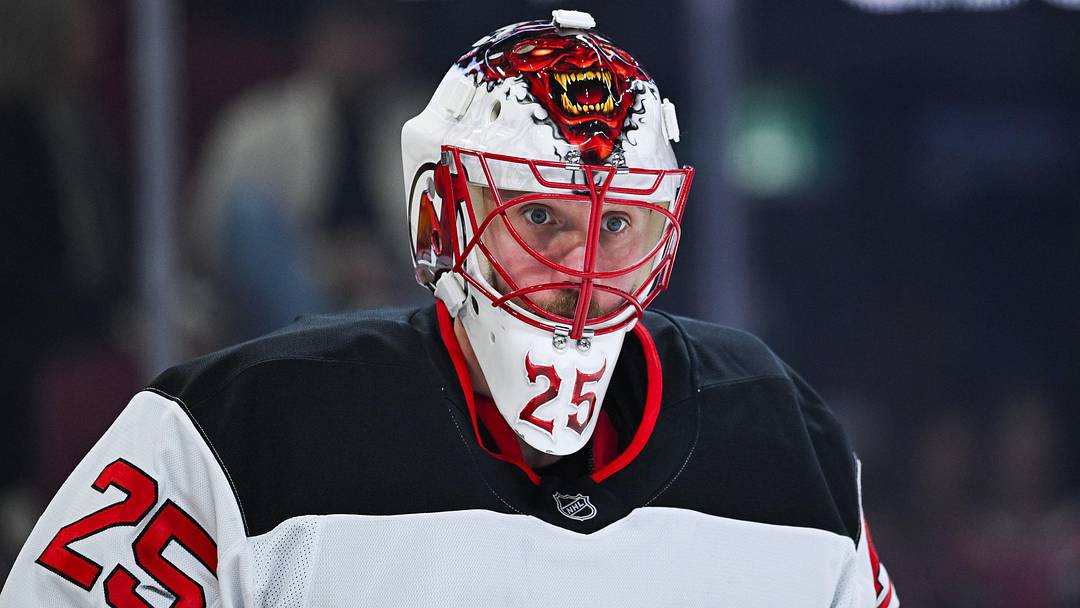 Apr 5, 2026; Montreal, Quebec, CAN; New Jersey Devils goalie Jacob Markstrom (25) looks on during warm-up before the game against the Montreal Canadiens at Bell Centre. Mandatory Credit: David Kirouac-Imagn Images