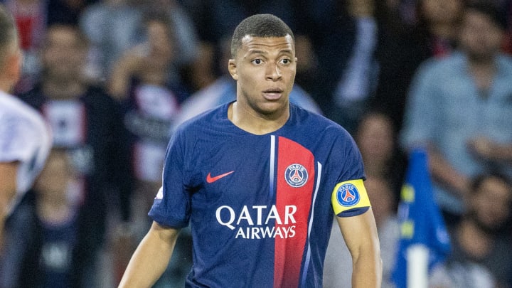 Kylian Mbappé pourrait jouer au Real dès 2023.