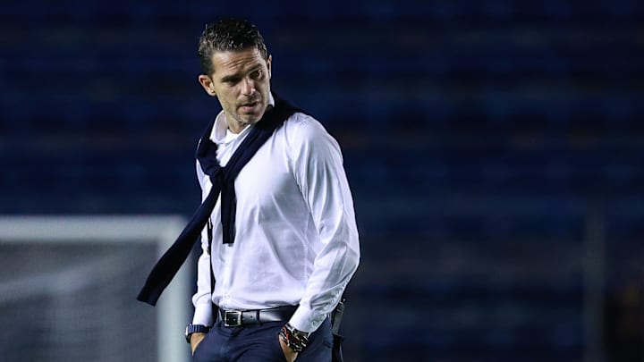 Fernando Gago sigue en Chivas Fernando Gago sigue en Chivas