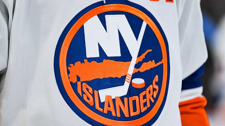 Feb 26, 2026; Montreal, Quebec, CAN; View of a New York Islanders logo on a jersey worn by a member of the team during the third period at Bell Centre. Feb 26, 2026; Montreal, Quebec, CAN; View of a New York Islanders logo on a jersey worn by a member of the team during the third period at Bell Centre.