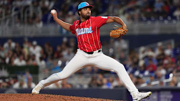Atlanta Braves v Miami Marlins
