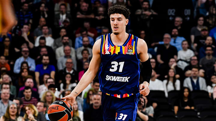 LDLC Asvel Villeurbanne v FC Barcelona - Turkish Airlines EuroLeague