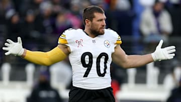 Pittsburgh Steelers v Baltimore Ravens