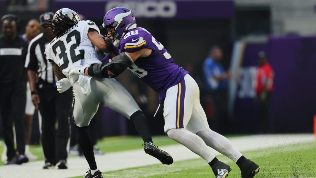 Las Vegas Raiders v Minnesota Vikings