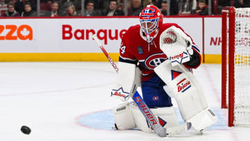 Dec 2, 2023; Montreal, Quebec, CAN; Montreal Canadiens goalie Jake Allen (34) tracks the puck