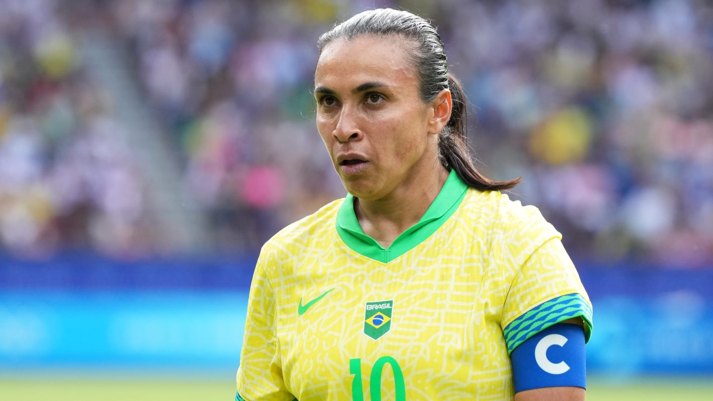 Marta, estrela do Orlando Pride, chega a 200 partidas pela seleção brasileira