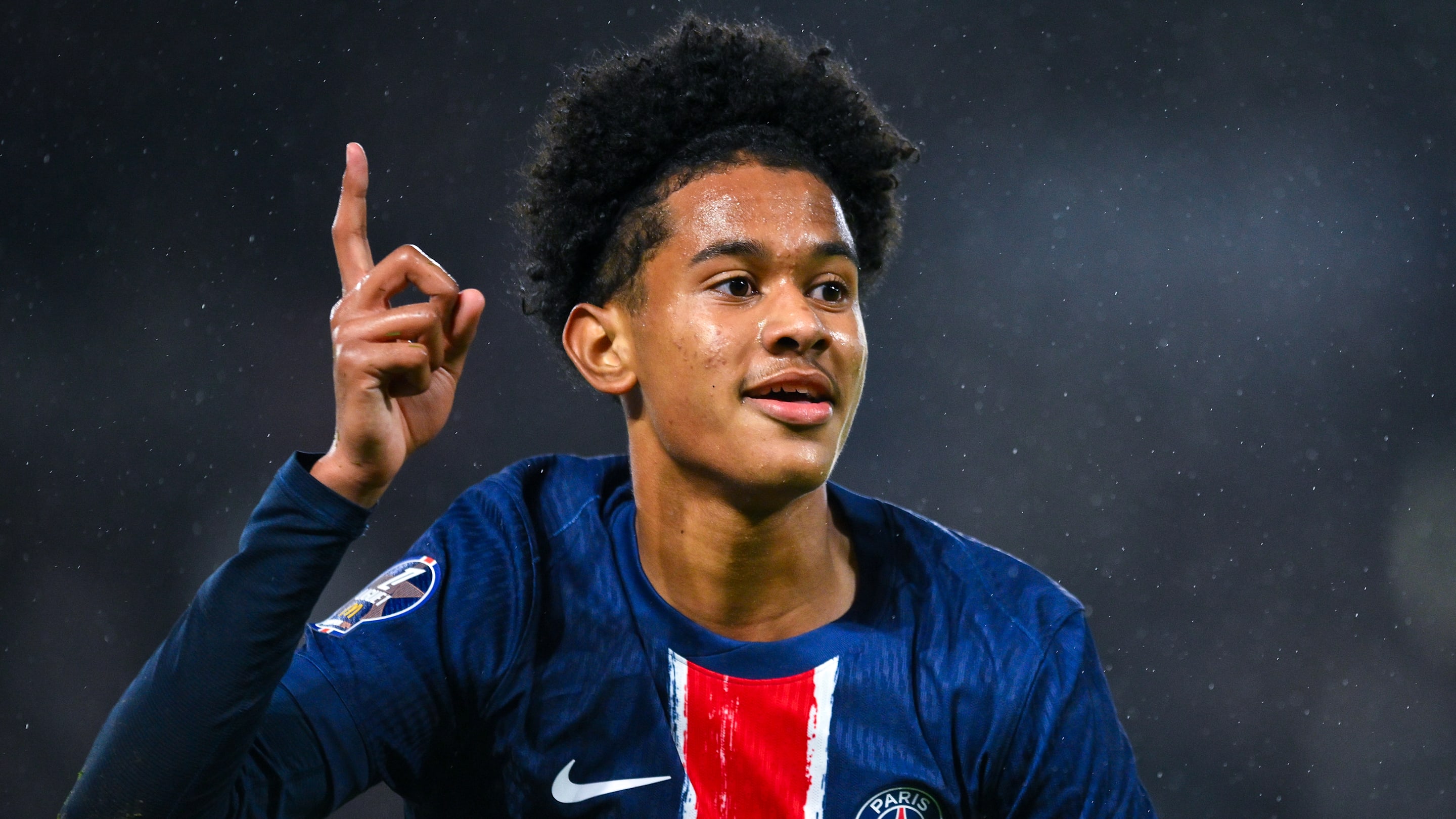 Top 10 des meilleurs jeunes joueurs à suivre en Ligue 1 en 2025