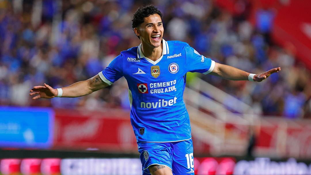 Necaxa v Cruz Azul - Torneo Apertura 2026 Liga MX